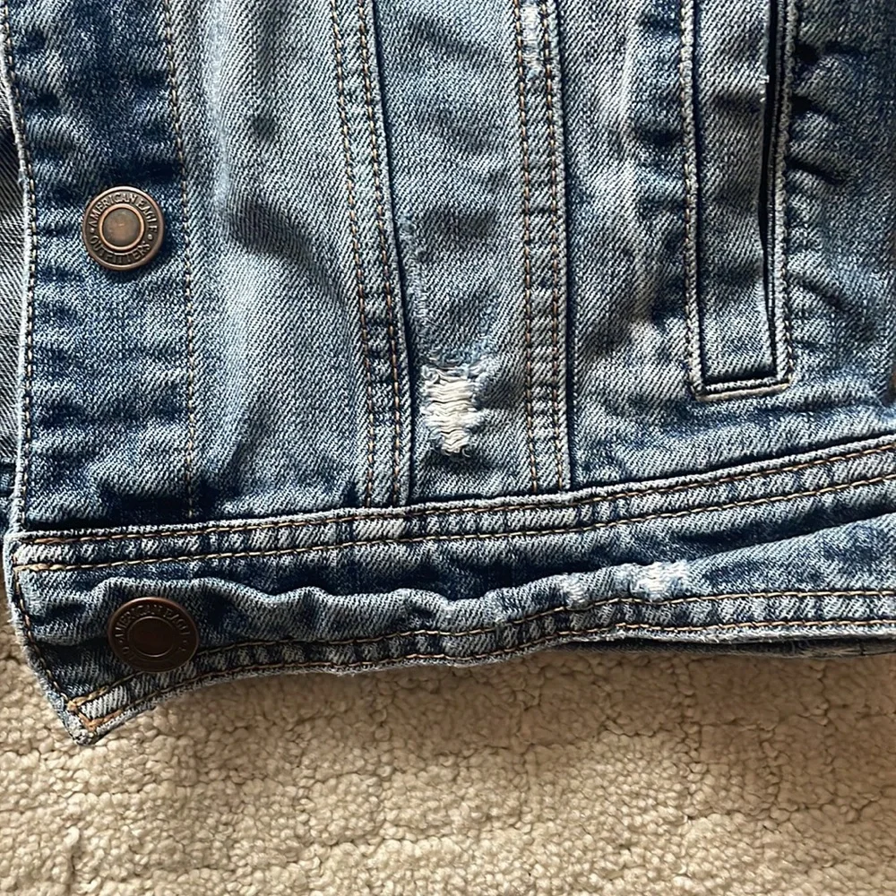 Jean Jacket - Picture 2 of 4